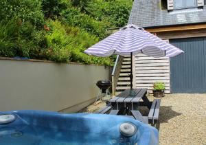 Pantgwyn Bach - Private Apartment