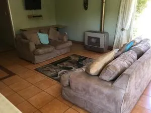 Gateway Guesthouse - Brentwood Park