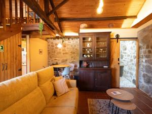 Quintinha do Varoso - Little Red Cottage House