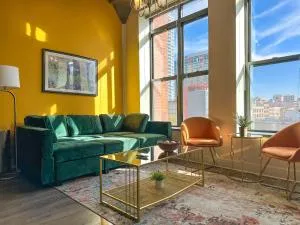 McCormick Place with city view 2br-2ba for 8 guests - optional Parking & Gym Access - Чикаго