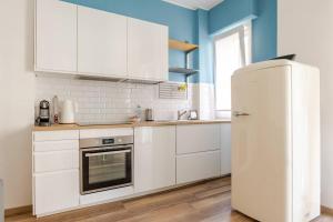 Monolocale Blu Studio Flat - Fondazione Prada, IEO, Duomo 15 minuti