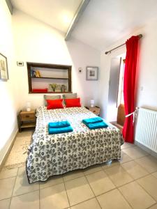 Villas Charming La Maison Des Artistes near Bergerac : photos des chambres
