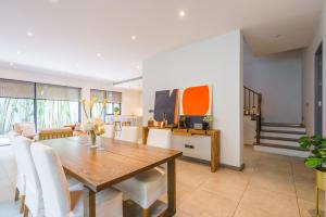 Designer Pool Villa in Ekkamai