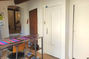 Bright T2 near city center