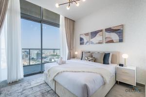 Spectacular 4BR Penthouse with Assistant Room in Hameni Tower, JVC by Deluxe Holiday Homes