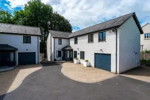 Pen-y-Ghent - Whittington