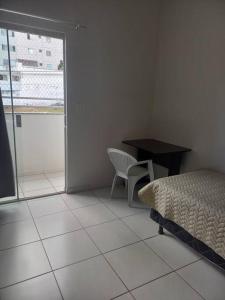 Apt em frente ao unipam parque