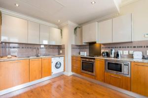 Elegant Cape Royale Suite