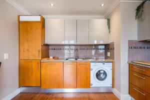 Elegant Cape Royale Suite