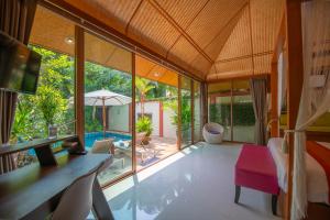 Pattaya Bungalow III, Totally Private Pool