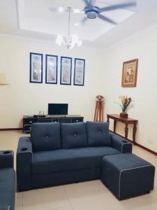 Spacious Semi-D Taman Terus Homestay