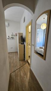 Studio apartment KIKI for 2, near Old Town & Beach, free WiFi