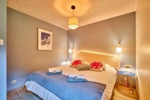 Chalets L-Ecrin de Venosc piscine privee : photos des chambres