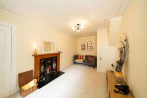 Red Squirrel Cottage, Family & Pet Friendly Adventure Retreat, Strathdon, Aberdeenshire