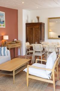 Maisons de vacances Propriete unique de trois maisons 9 chambres au coeur du Croisic : photos des chambres