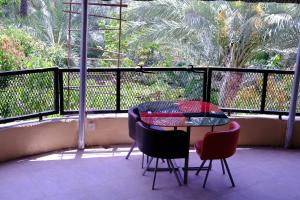 Albustan House
