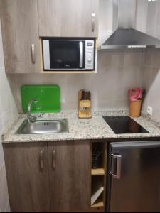 La Casita Roja Del Arcoíris