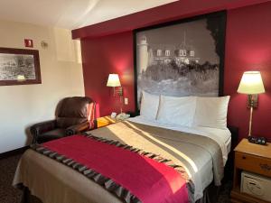 Queen Room - Mobility Access/Non-Smoking room in Super 8 by Wyndham West Branch