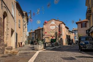 Charmant Studio au Village