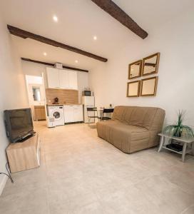 Charmant Studio au Village