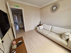 Esenkal 4th floor apartment