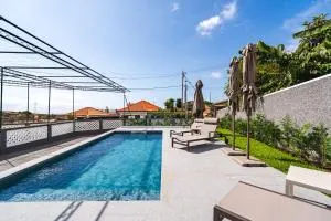 Luxury Retreat in Camara de Lobos - Estrela