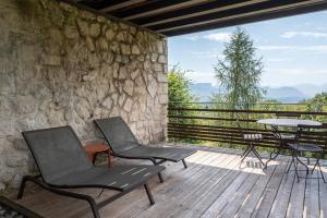 Hotels Chateau des Avenieres : photos des chambres