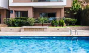 Sasha - Piscine - Luxe - 24 Px