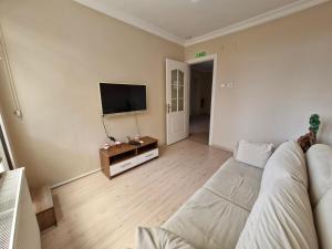 Esenkal 4th floor apartment