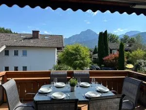 Gr Balkon mit Bergblick 2SchlafzimmerParkplatz - Ангер