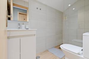 Lovely studio fully equipped near subway N10 - Shared bathroom with another Studio