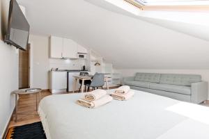 Lovely studio fully equipped near subway N12