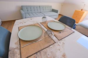 Lovely studio fully equipped near subway N12