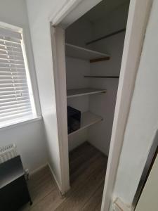 GATWICK Single ROOM