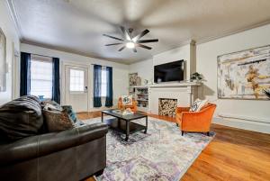 Entire Lincoln Lodge by OU Medical