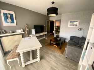 Logement entier - 2 Chambres - Parking privé - 15 min Lyon et Aéroport