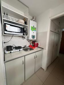 -VIVEMALBEC- Acogedor departamento céntrico