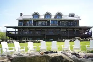 The Retreat At Norwich Lake - Easthampton