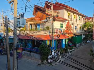 The Funky Monkey Hostel - 18 to 40 years old only