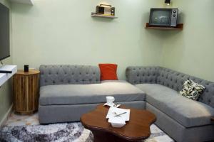 M&R Nest