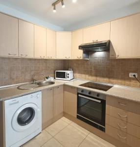 Cozy apartment + parking Playa San Juan