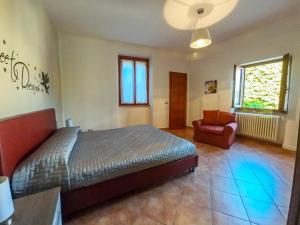 Ritas Window: lake front apartment with lake view