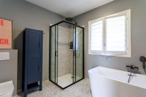 Villas Villa with separate guesthouse with panoramic view : photos des chambres