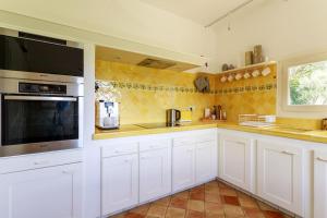 Villas Villa with separate guesthouse with panoramic view : photos des chambres