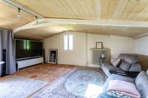 Villas Villa with separate guesthouse with panoramic view : photos des chambres