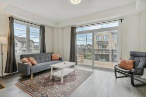 A Brand New 4BR Townhouse in Thorold Retreat