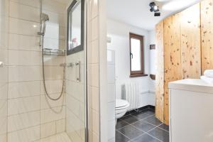 Appartements Au pied des remparts a Eguisheim : photos des chambres