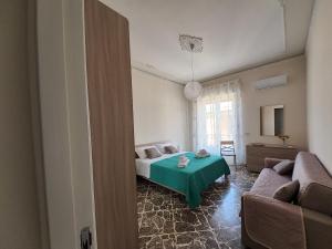 IL SOLE SUL MARE a 100 m dal lungomare di Stazzo