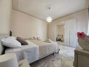 IL SOLE SUL MARE a 100 m dal lungomare di Stazzo