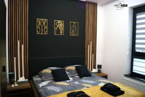 White & Black Apartament